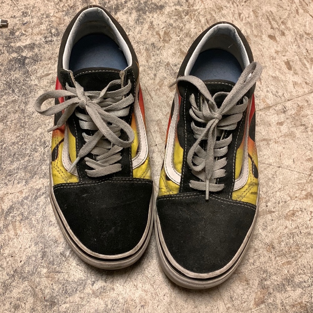 vans off the wall flame shoes